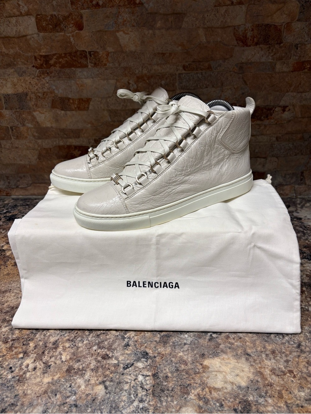 Balenciaga Arena White Leather High Top Size 39 US Size 9